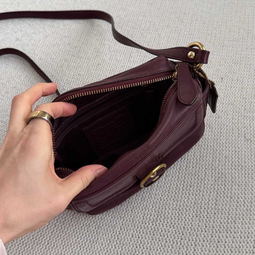 Vintage COACH Burgundy Leather Crossbody Bag - Picture 6 of 13